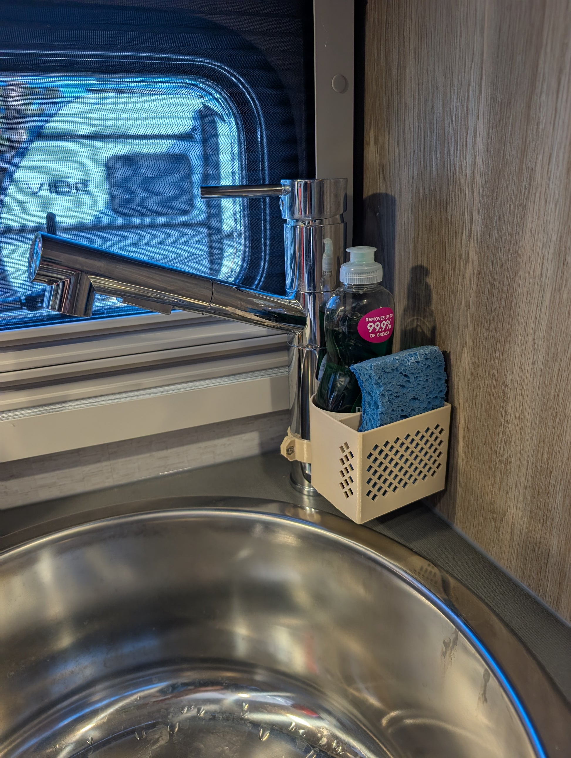Sponge and soap holder for Ekko